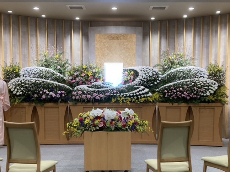 ファミリホール四季　花安本館