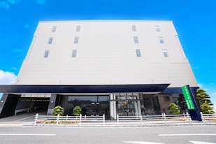 メモリードホール早岐駅前