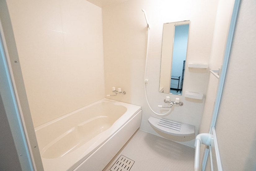 メモリードホール早岐駅前