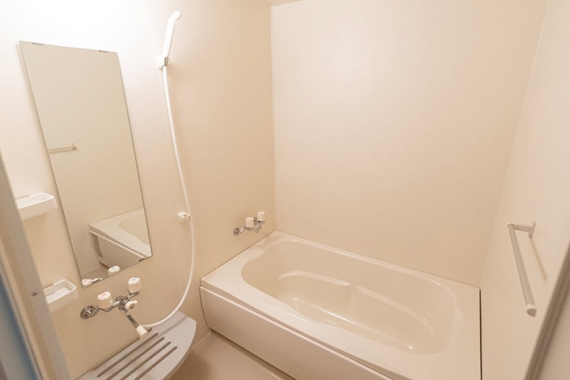 メモリードホール早岐駅前