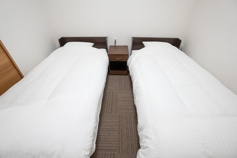 メモリードホール早岐駅前