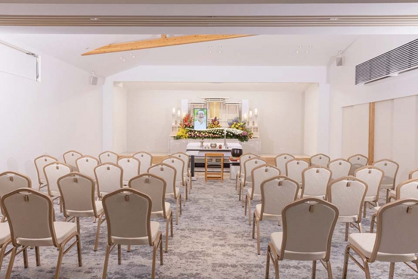 メモリードホール福岡空港