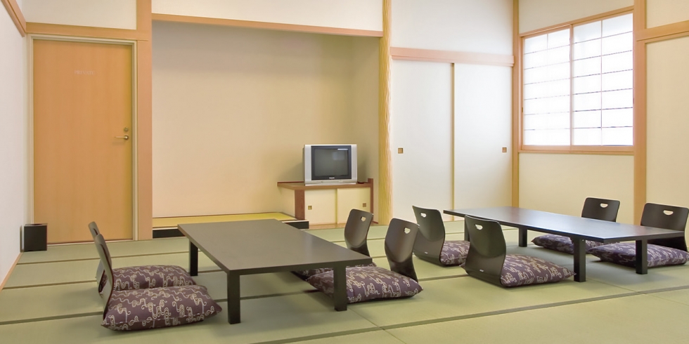 やすらぎホール末広