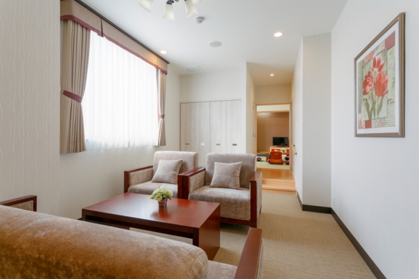 鳩ヶ谷駅前葬斎センター