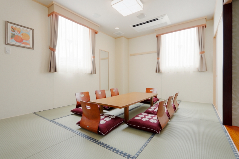 春日部駅前葬斎センター