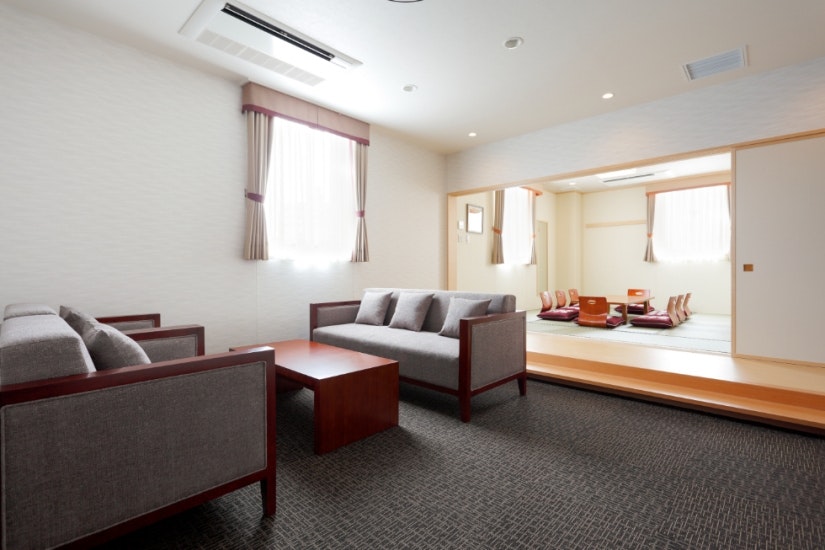 春日部駅前葬斎センター