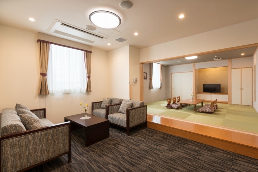 プリエ三郷中央