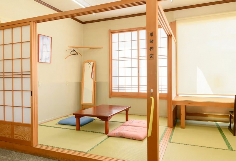 小さな森の家 木原