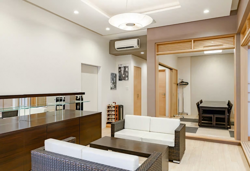 小さな森の家 阿見