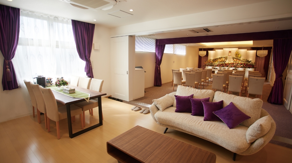 自由な家族葬 千の風 三橋ホール