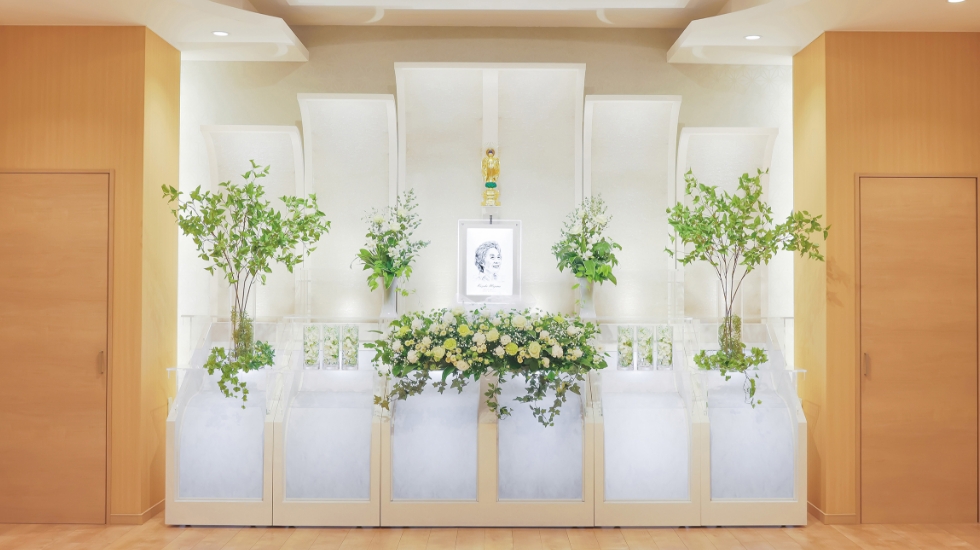 自由な家族葬 千の風 三橋ホール