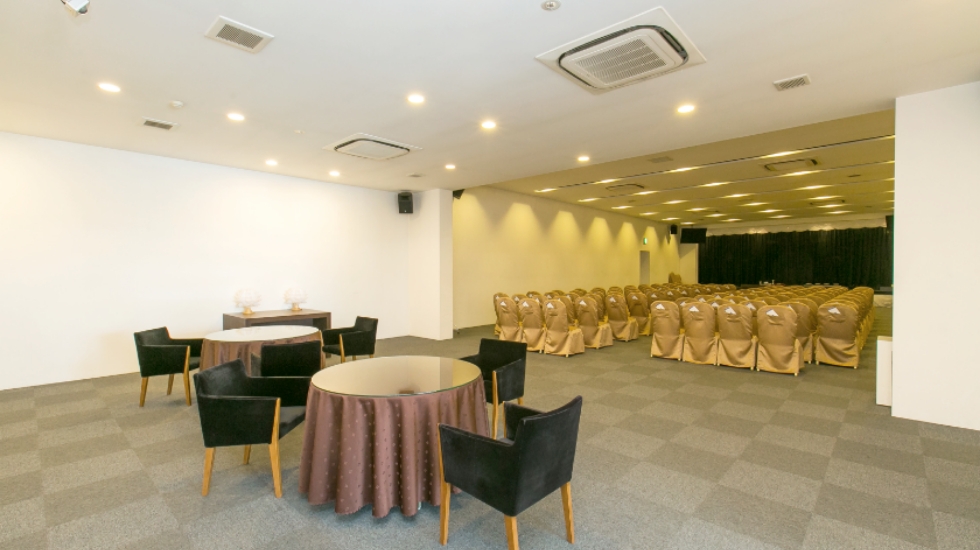 自由な家族葬 千の風 郷原式場