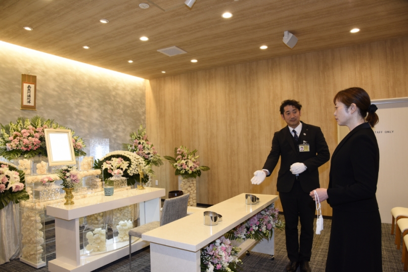 みんなの家族葬。ミウラ葬祭花園ホール