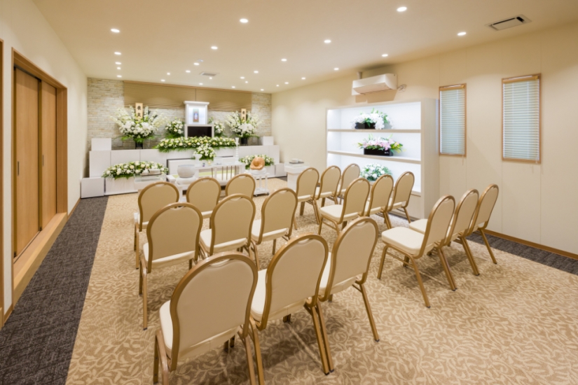 家族葬のタクセル 有玉南