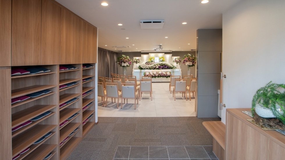 自由な家族葬 千の風 姪浜ホール