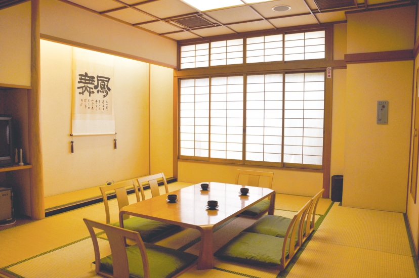 エヴァホール横浜