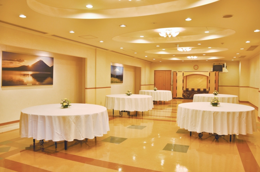 エヴァホール横浜