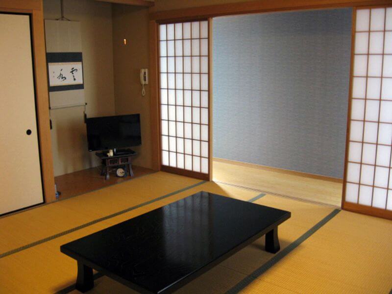 メモリアルホール菊泉