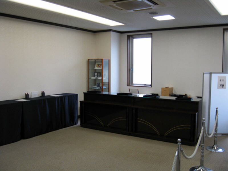 メモリアルホール菊泉