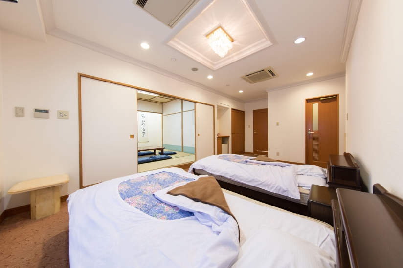 エヴァホール川崎