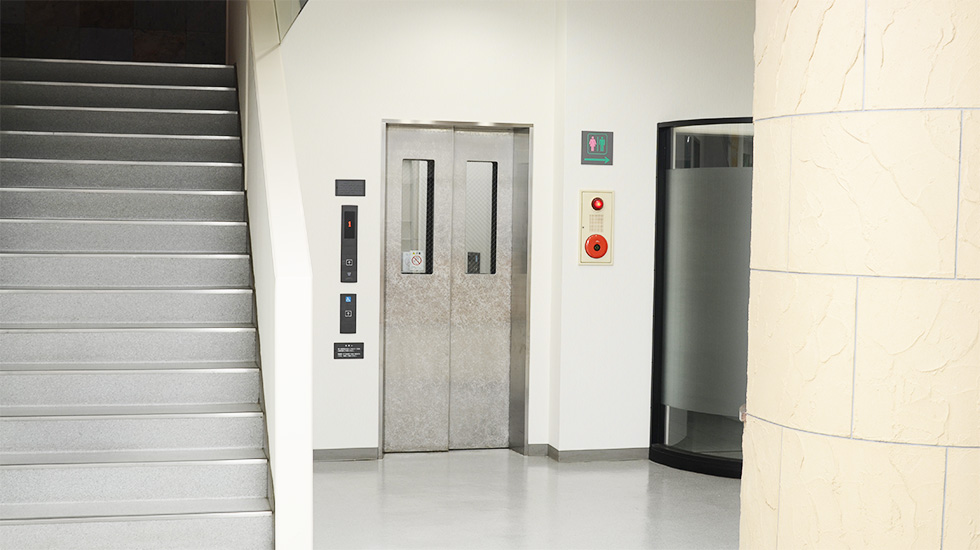 小さな森の家 ときわ平会館