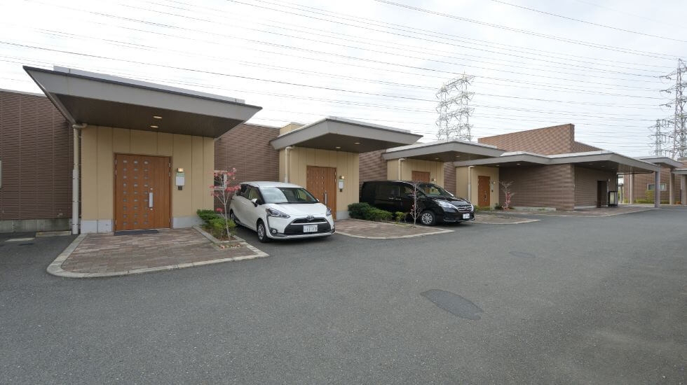 八光殿 リエラ南植松