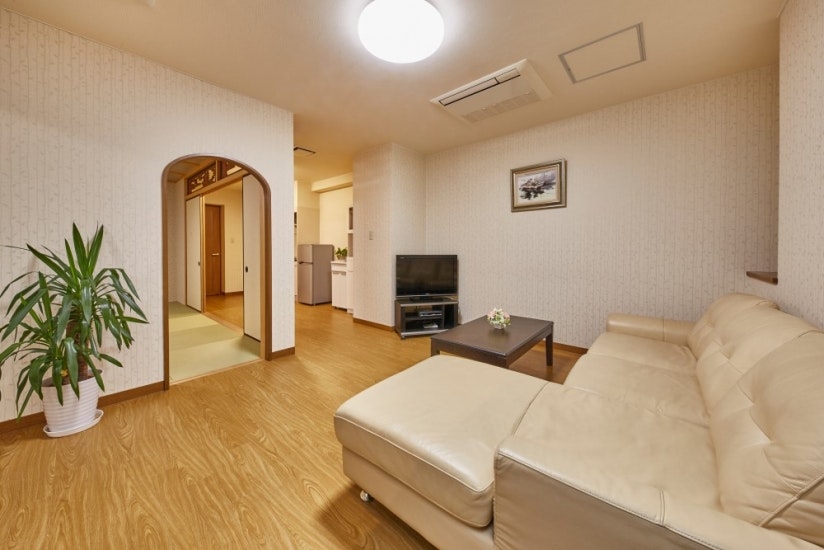 加納会館(本館)