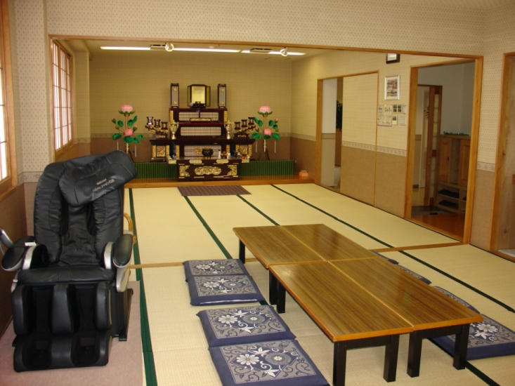 玉泉院 下郡会館