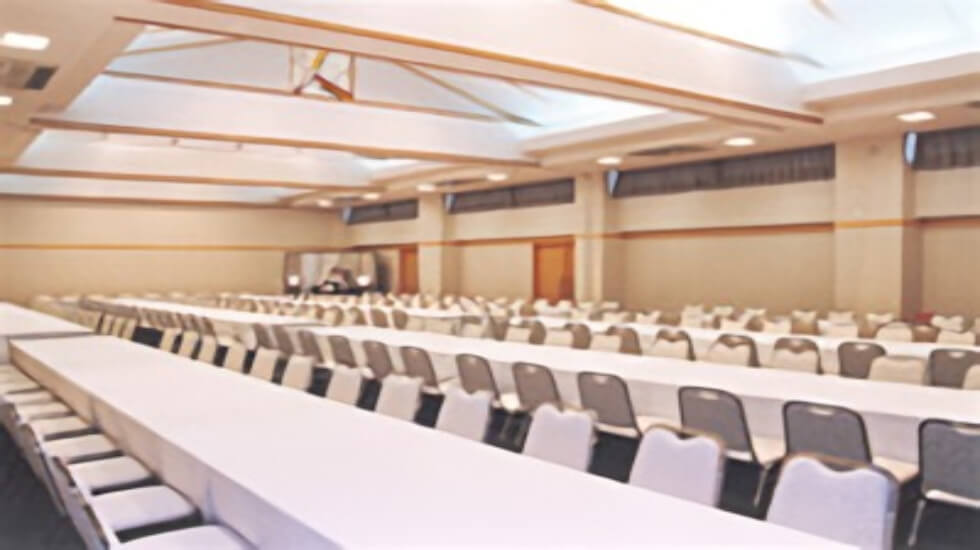 ハクゼンホール安茂里会館