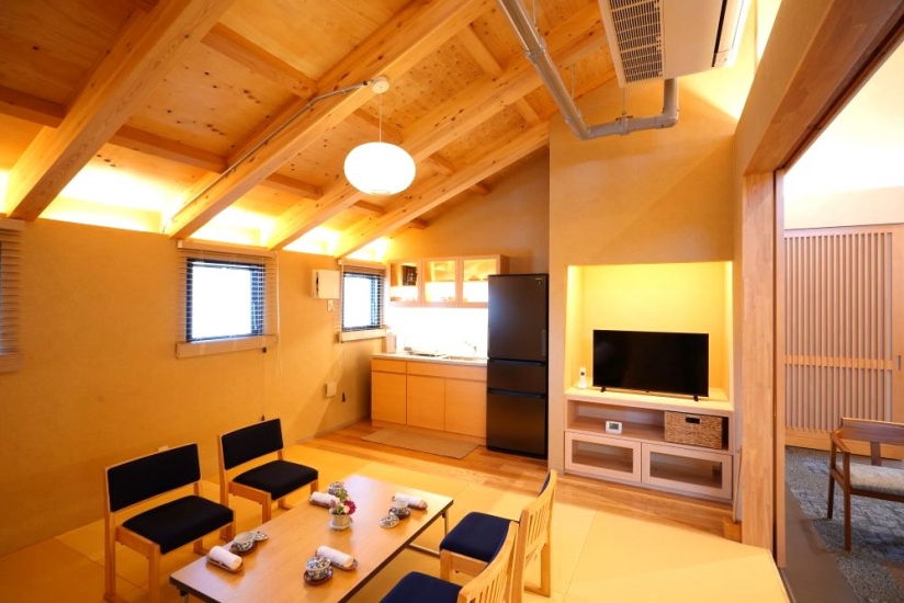 こすもす邸 東広島