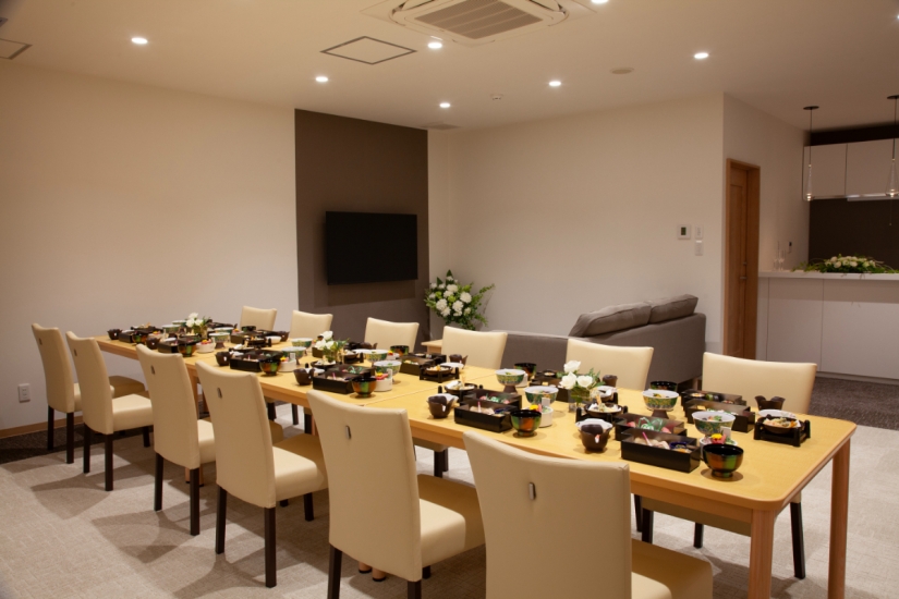 火葬国風景　深夜の市長　蠅男　獏鸚　4冊セット 家族葬の四季風 八王子長沼（八王子市）の葬儀料金・アクセス情報(電車