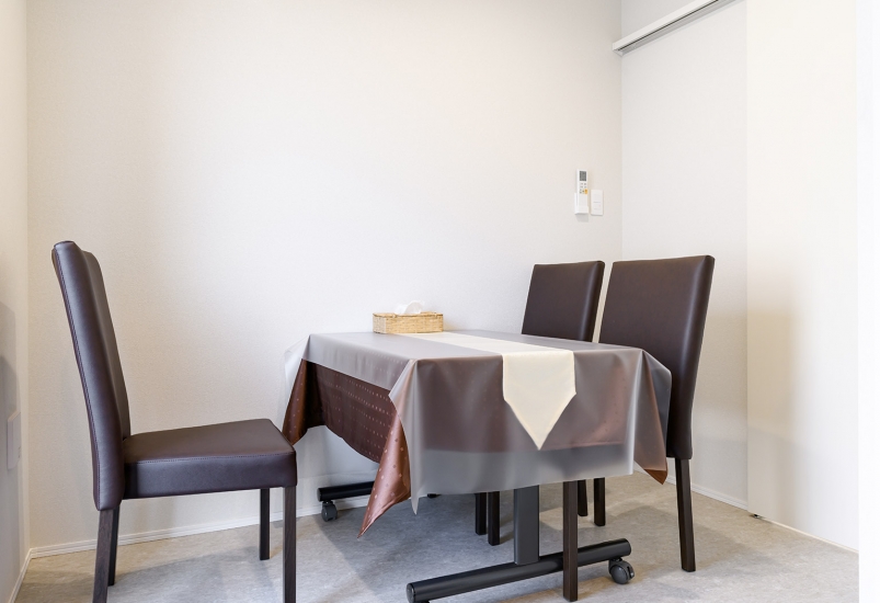 小さな森の家 足立西保木間