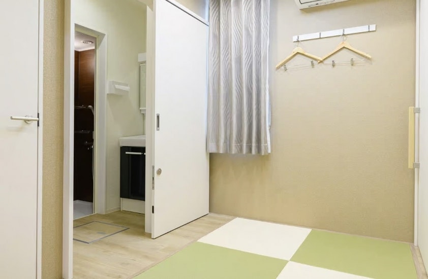 小さな森の家 行徳駅前