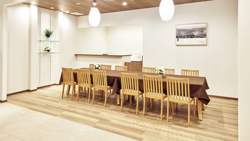 エンディングハウス市川平田