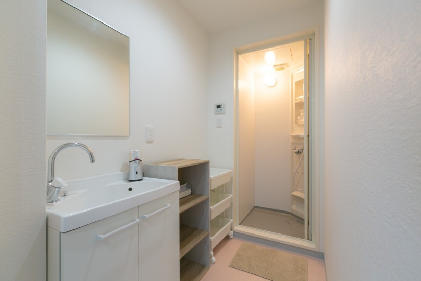 アデューホール