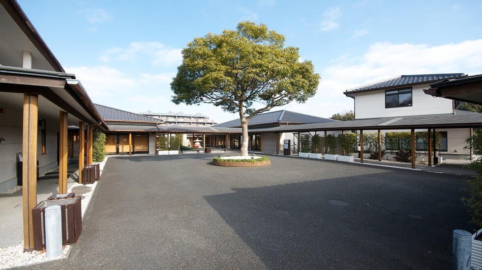 サン・ライフ 南多摩総合ホール