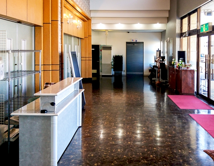 メモリードホール南尾