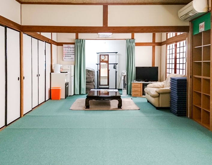 メモリードホール南尾