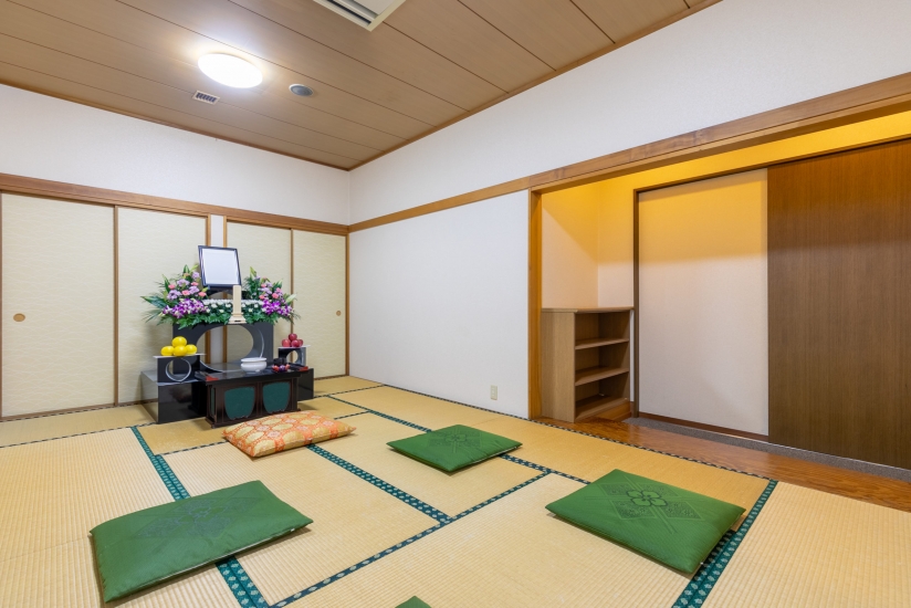 ライフケア 湯本会堂