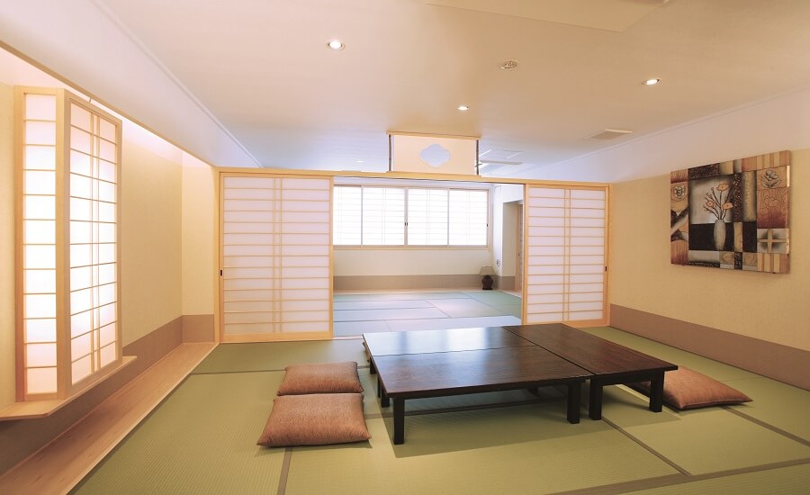 川西池田飛翔殿