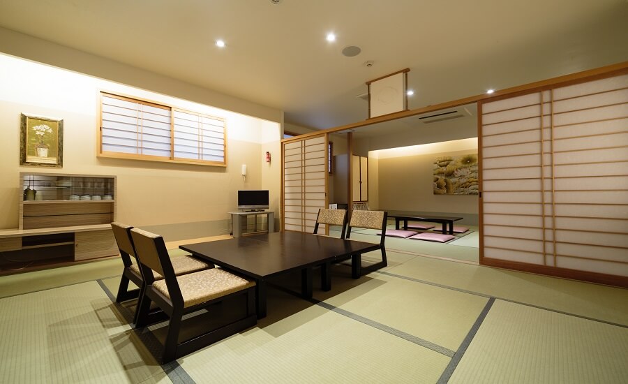 川西池田飛翔殿