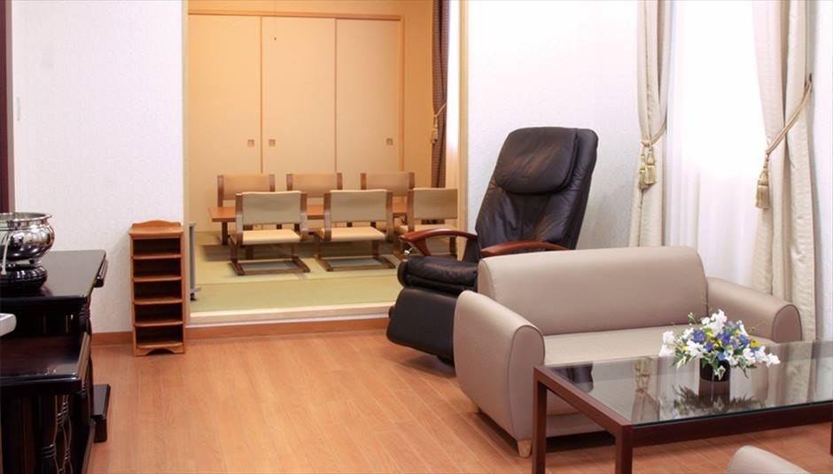 メモリアル斎場 新さくら通り