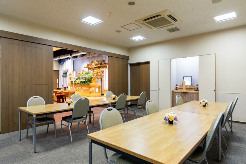 ライフケア 八幡会堂