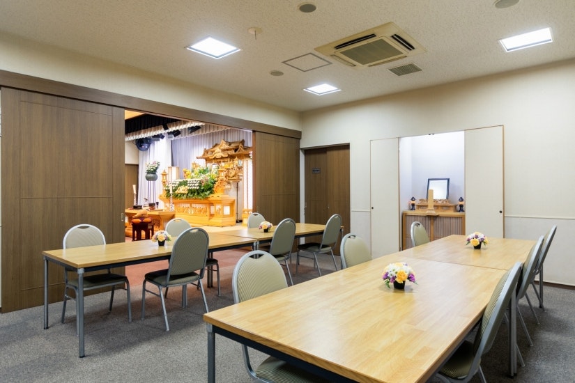 ライフケア 八幡会堂