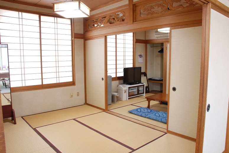 VIPシティホール伊勢屋会館