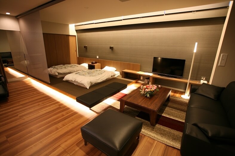 VIPシティホール西加茂