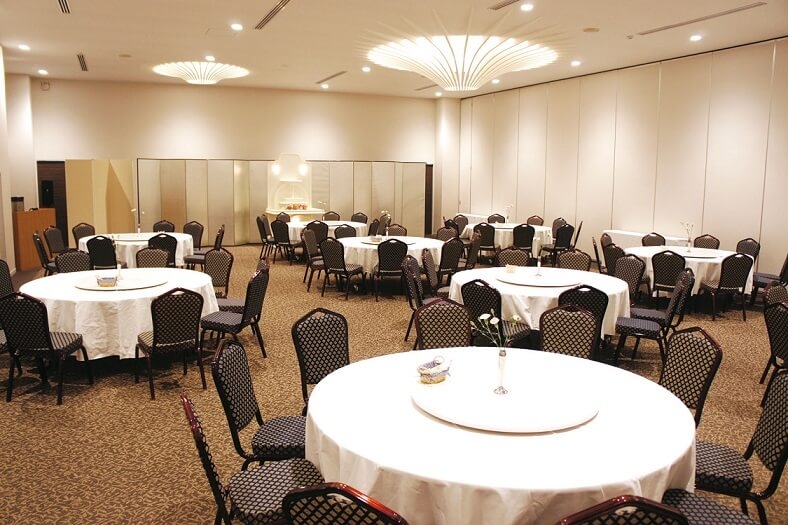 VIPシティホール燕