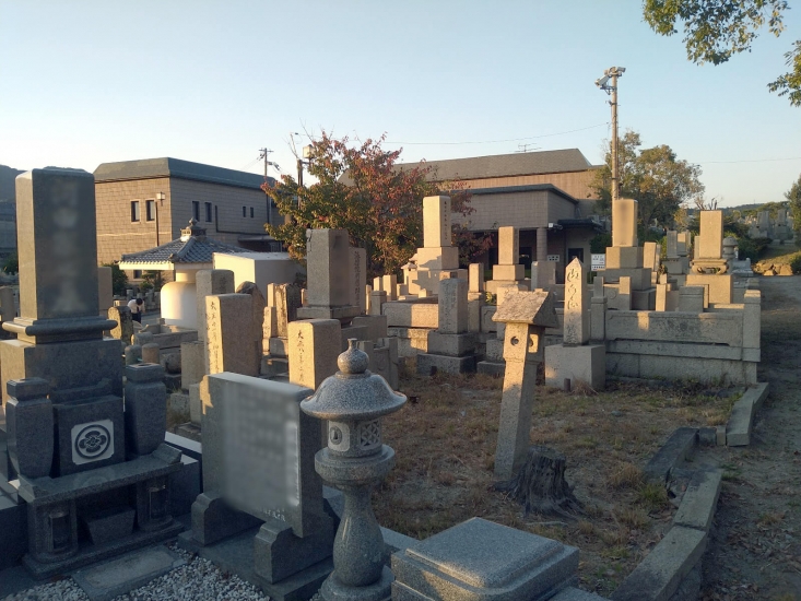 西宮市 満地谷火葬場