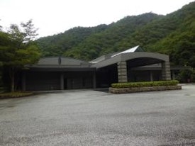 丹波市柏原斎場 つつじ苑