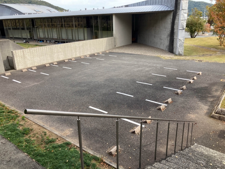 揖龍火葬場 筑紫の丘斎場